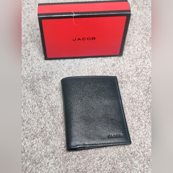Black Genuine Leather Wallet - Picture 1 of 5
